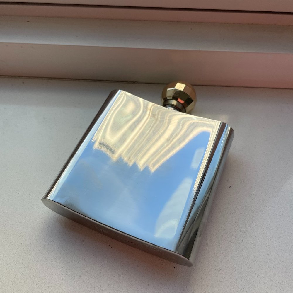 Kate Spade Just Between Us Flask - Picture 4 of 5